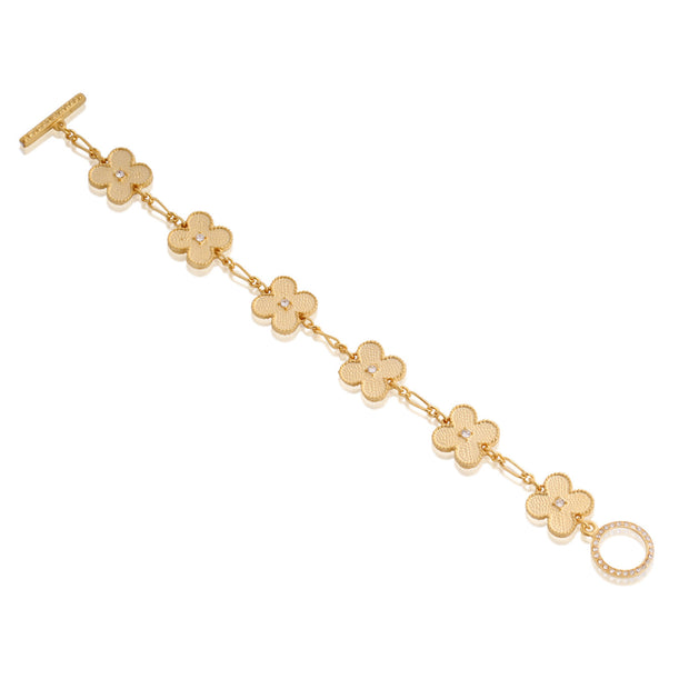Small Clover Matte Gold Link Bracelet