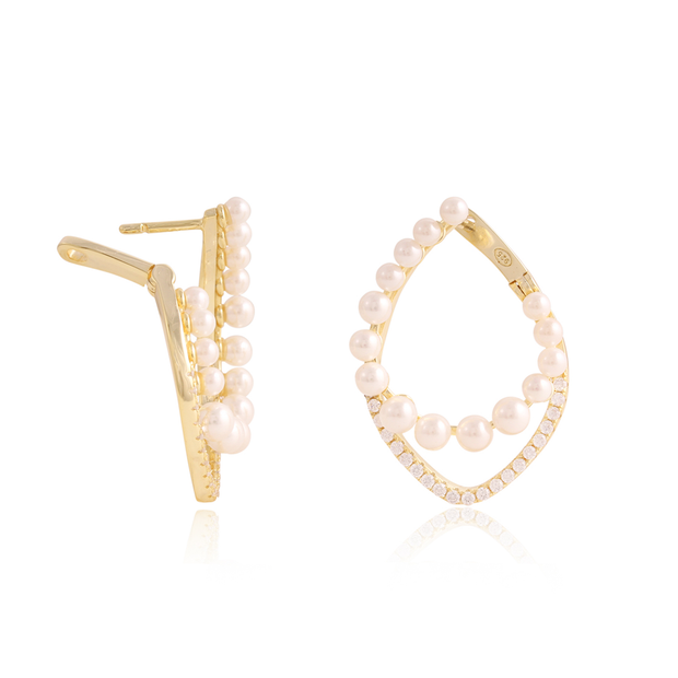 Graduating Pearls & CZ "j" Earring in Yellow Gold