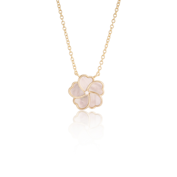 Mother of Pearl Small Flower Pendant in Yellow Gold