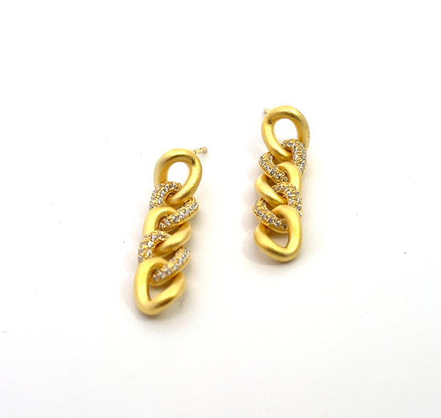 Sparkle Cuban Link Dangle Earrings in Yellow Gold